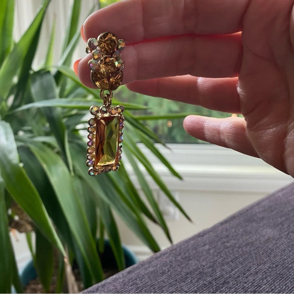 Glamorous Topaz and Aurora Borealis Glass and Rhinestone Drop Earrings Pierced - Picture 5 of 13